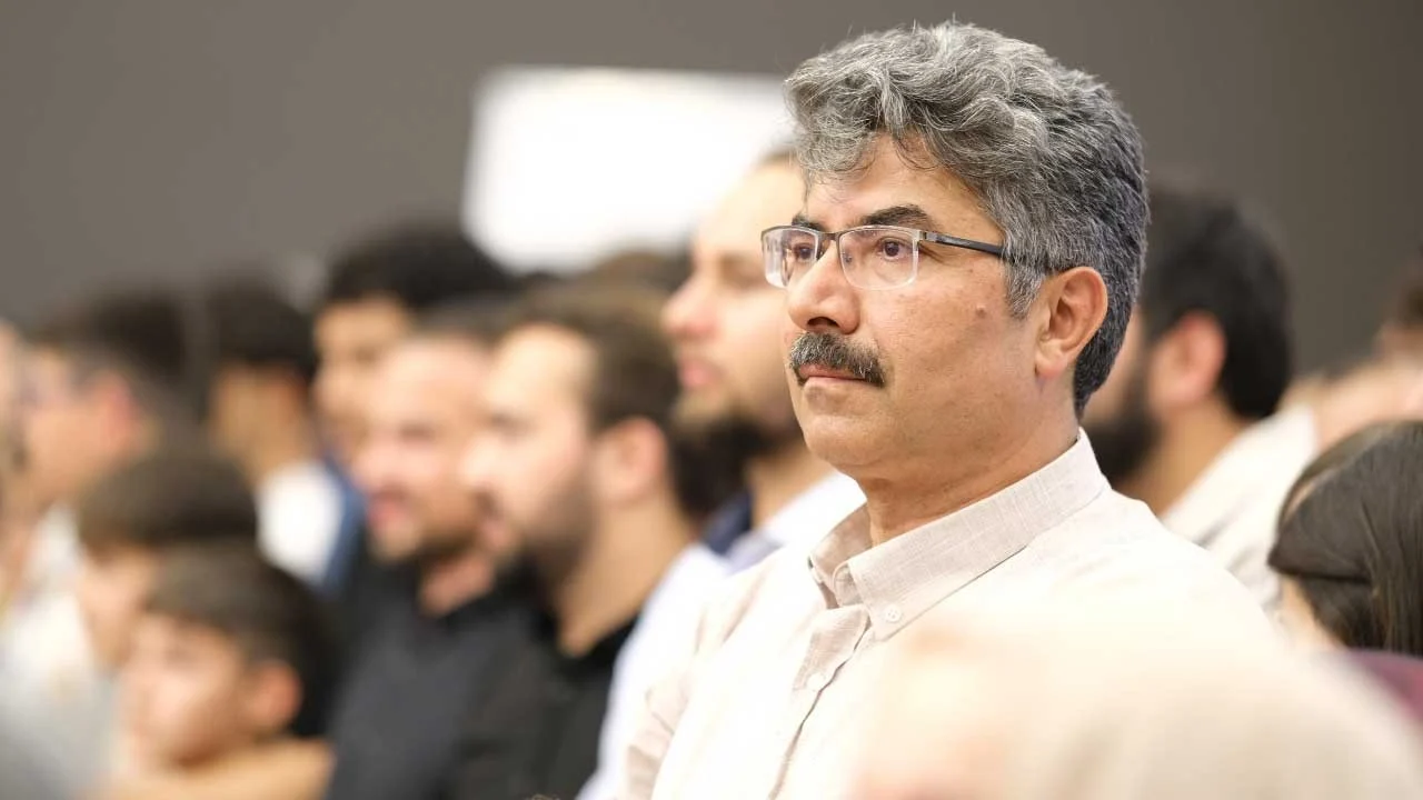 ​Adana’da eğitimci Yaşar Çıraklı için görkemli vefa