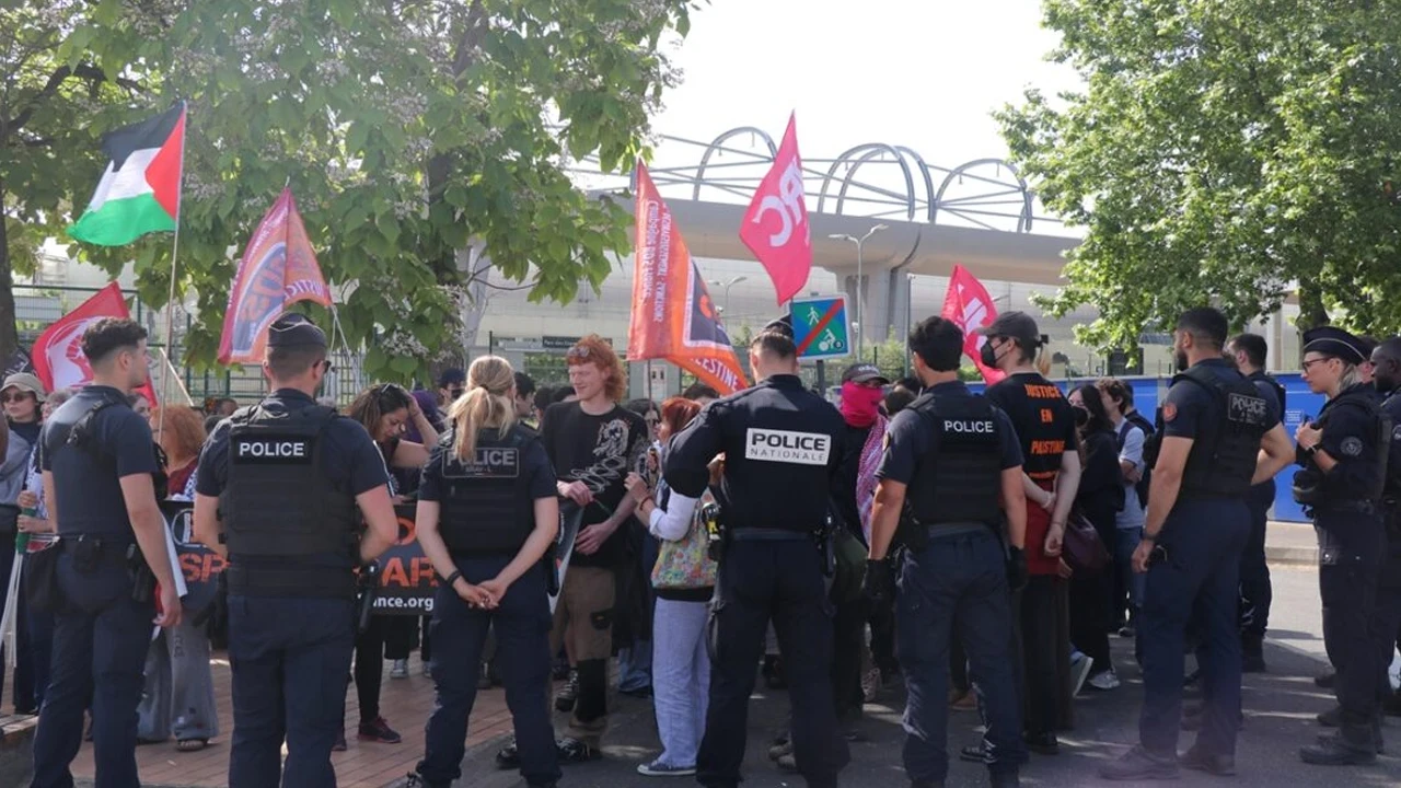 İsrailli firmalara Fransa şoku... Tüm yollar kapandı