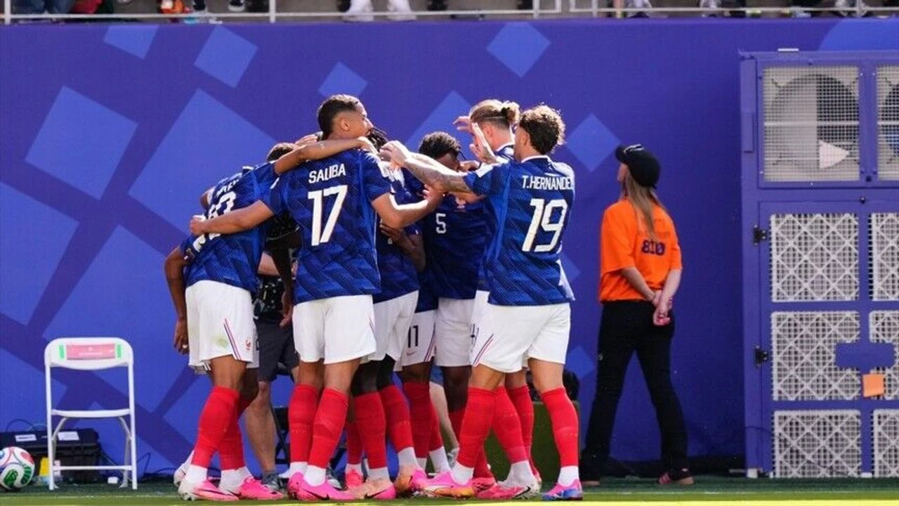Mbappe şov yaptı Fransa, Senegal'i devirdi