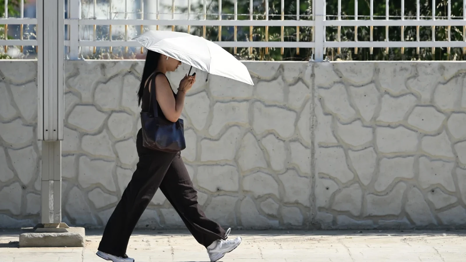 Meteoroloji uyardı: Bu 20 şehrimizde hava sıcaklıkları çok yüksek!