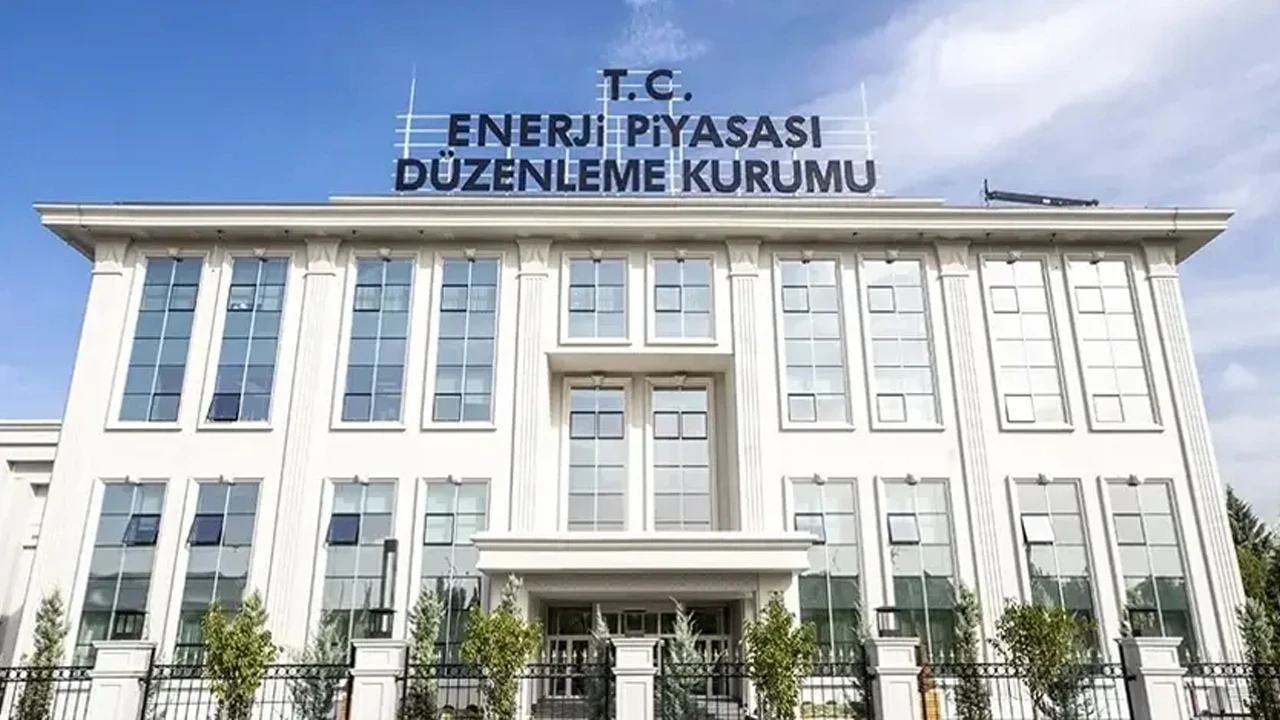 EPDK’dan petrol ve enerji piyasasında kritik hamle: 37 şirkete lisans, 7’sine son