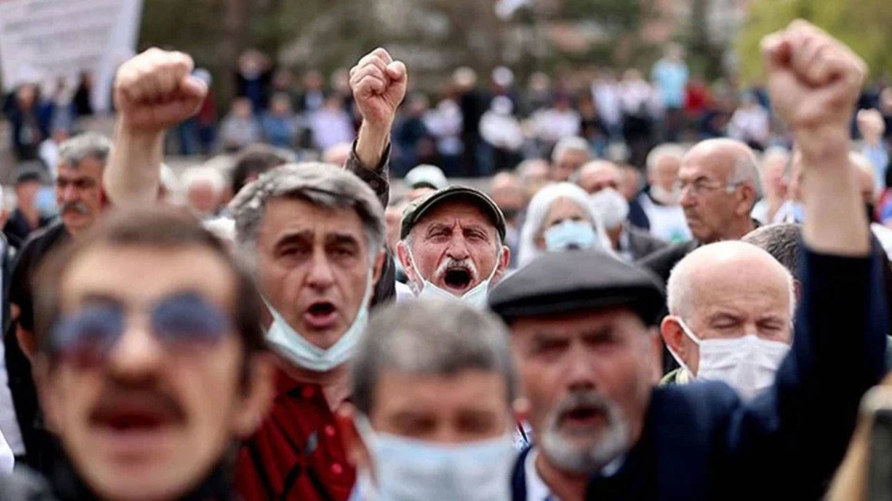 Tüm Emeklilerin Sendikası'ndan enflasyon açıklaması: Rakamlar gerçeği örtemiyor