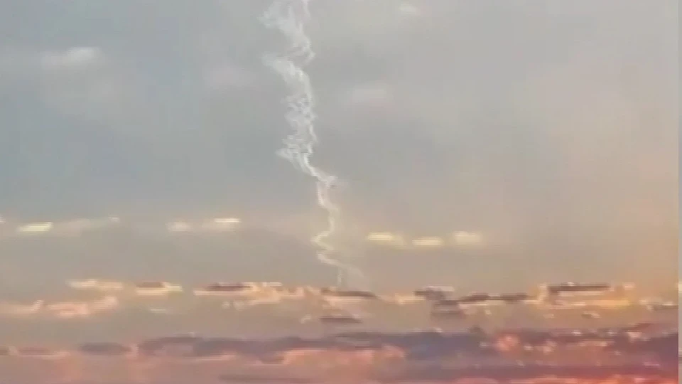 İran'dan Ürdün'deki ABD hava üssüne 12 balistik füze saldırısı