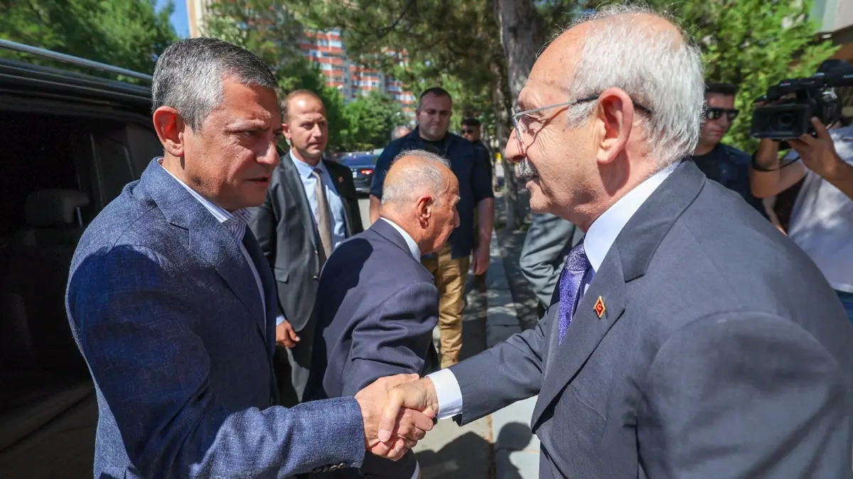 CHP'de taşlar yerinden oynayacak! Özgür Özel'in yerine geçecek isim belli oldu