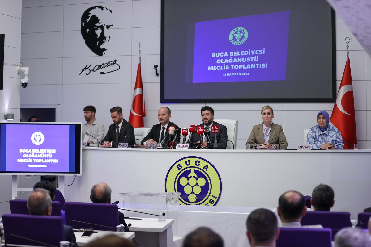 Buca Belediyesi Başkan Vekili, CHP'li Hüseyin Benzer oldu