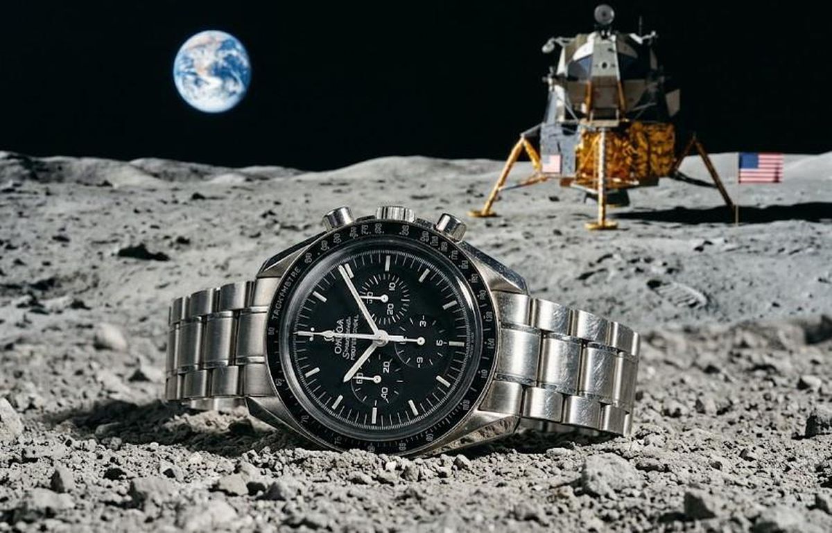 Apollo 11 astronotları hangi saati takıyordu?