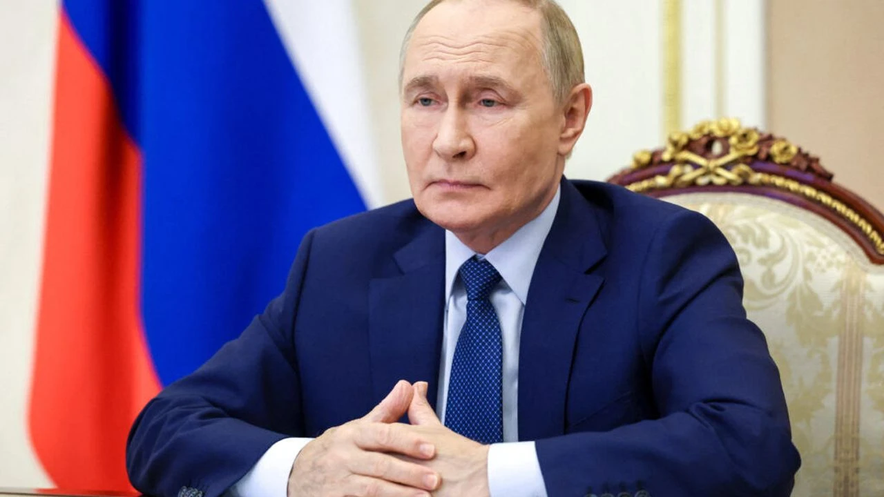 Putin'den Zelenski'ye yanıt: "Şu aşamada görüşmenin bir anlamı yok"