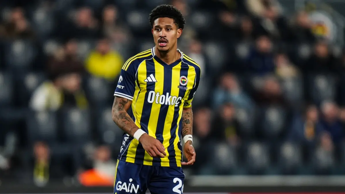 Bologna, Jayden Oosterwolde'nin peşinde