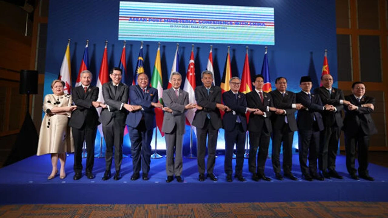 Çin-ASEAN Dışişleri Bakanları Toplantısı Manila’da yapıldı