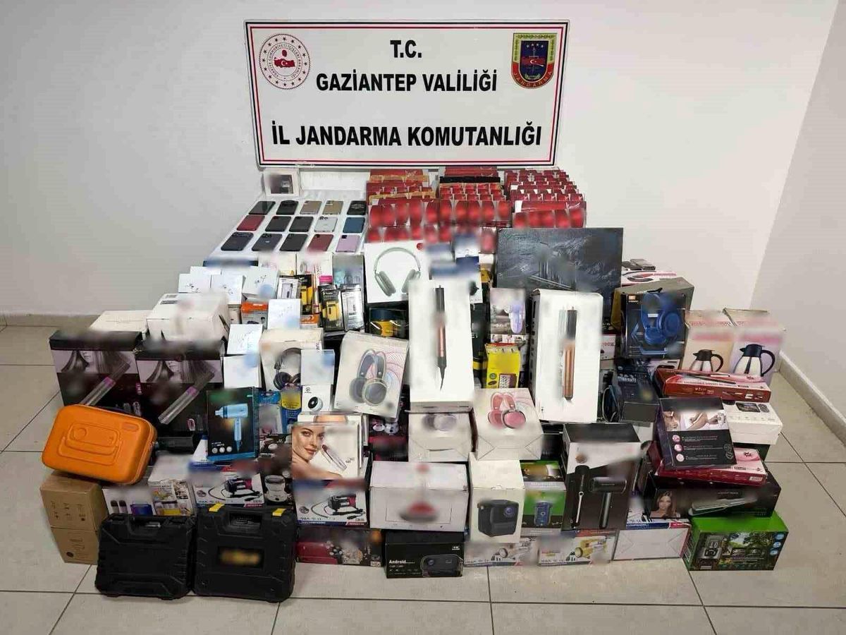 Uyuşturucu ve kaçakçılık olaylarında 7 şahıs tutuklandı