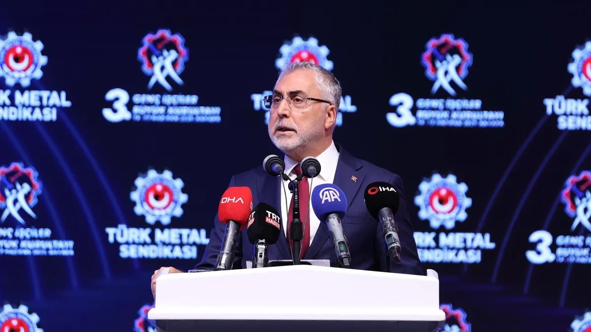 Bakan Işıkhan: İşsizlik 36 aydır tek hanede, istihdam 32 milyonu aştı