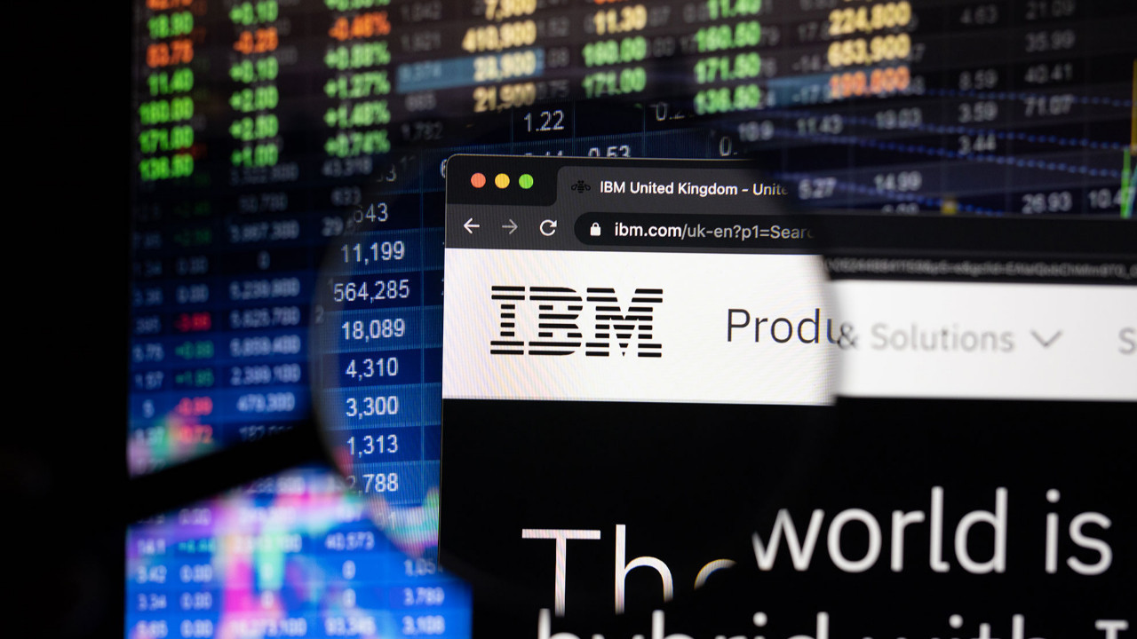 Piyasalarda yapay zeka depremi: IBM 1 günde %25 çöktü, 69 milyar dolar buhar oldu