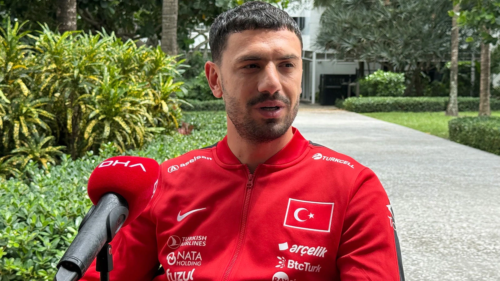 Merih Demiral'dan Dünya Kupası mesajı: İnşallah herkesin karşılaşmak istemediği takım biz oluruz