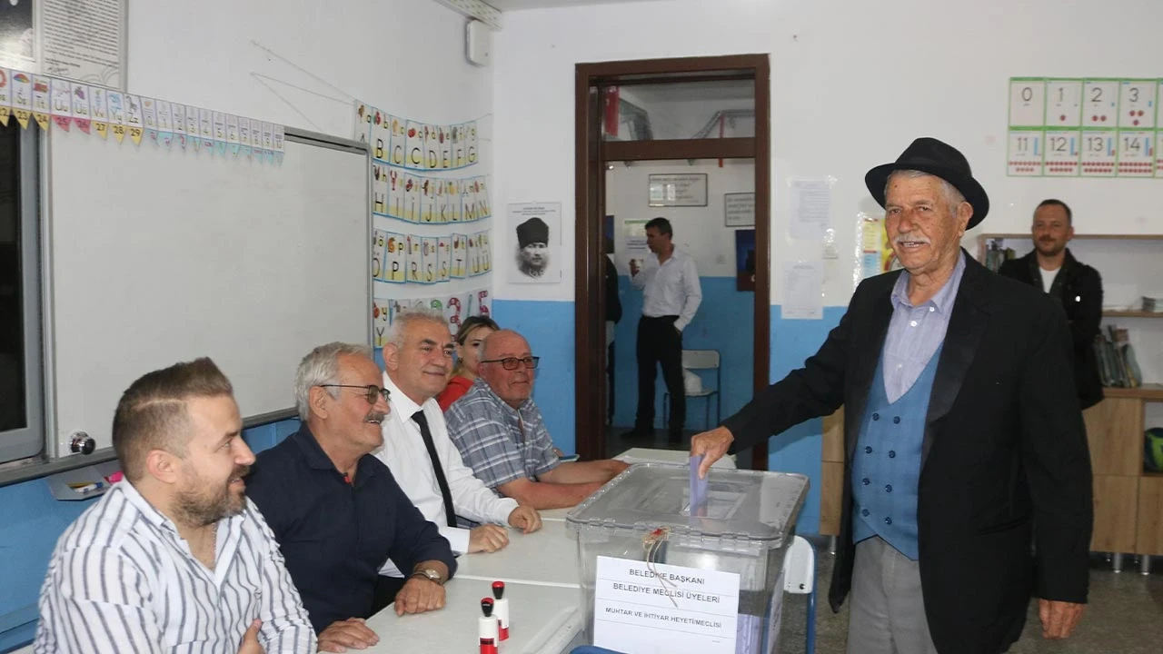 3 İlde Seçim Vakti: Vatandaşlar Sandık Başında