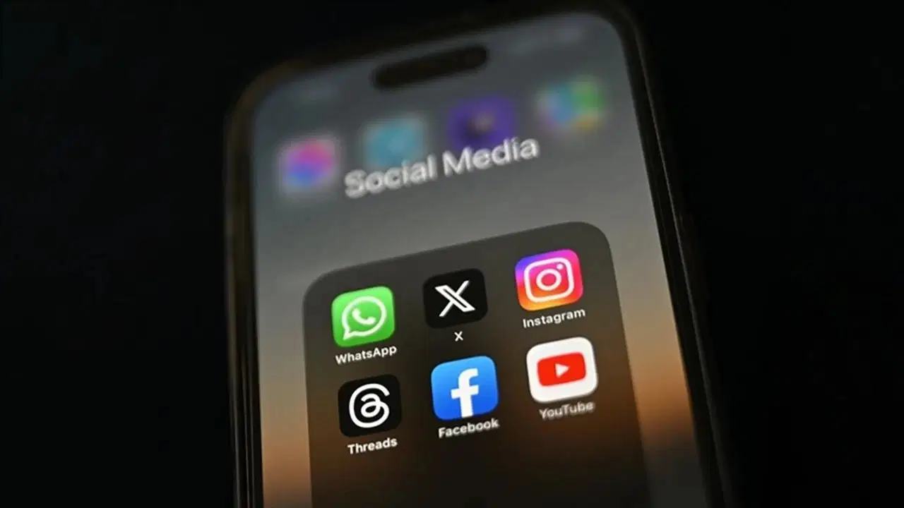 Erişim sorunları yaşanıyor: Instagram ve Facebook çöktü mü?
