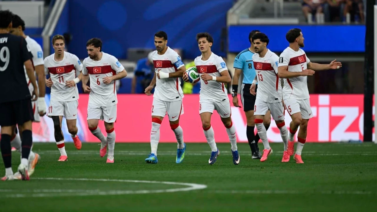 ABD galibiyeti ilaç oldu! A Milli Takım, FIFA sıralamasında yeniden yükseldi! İşte yeni yerimiz