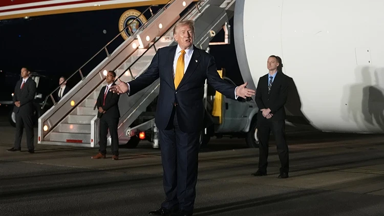 Trump Ankara'dan dönüş yolunda NATO Zirvesi'ni değerlendirdi: Türkiye ile çok iyi ticaret anlaşmaları yaptık