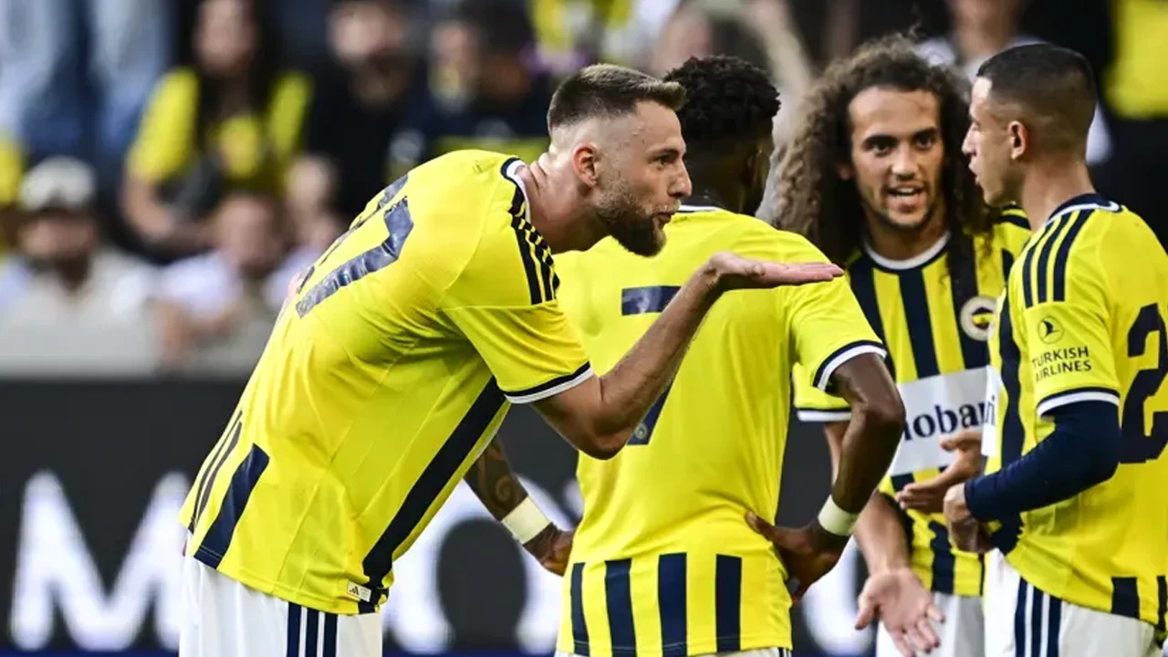 Fenerbahçe Hazırlık Maçında Gol Yağdırdı