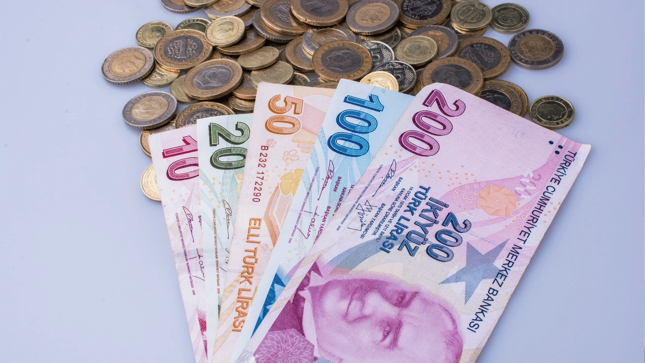 Cepteki bozuk para kasalarda servete dönüşüyor