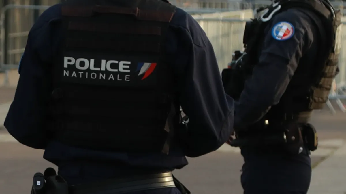 Fransa'da Araplara yönelik ırkçı saldırı: 3 kişi yargılanacak