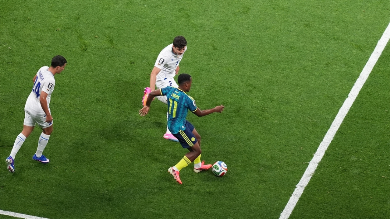 Kolombiya, Özbekistan'ı 3 golle geçti