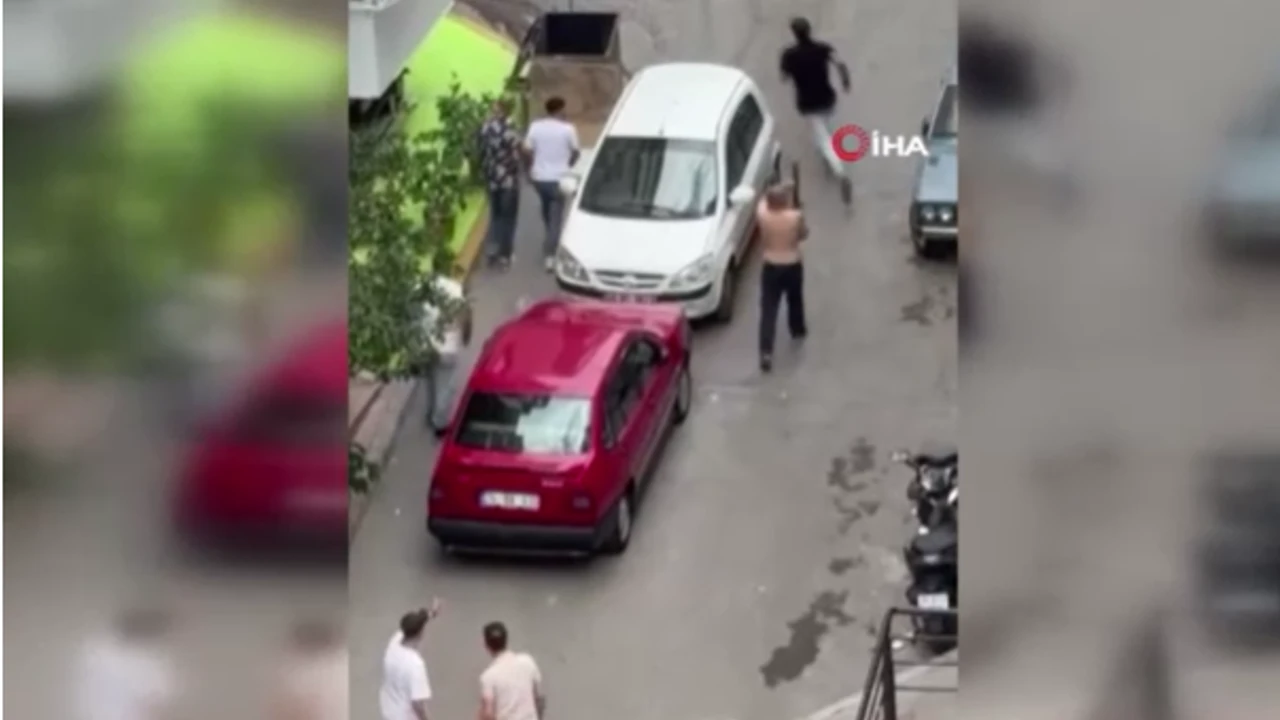 İzmir’de pompalı tüfek dehşeti: Sokak ortasında terör estirdiler