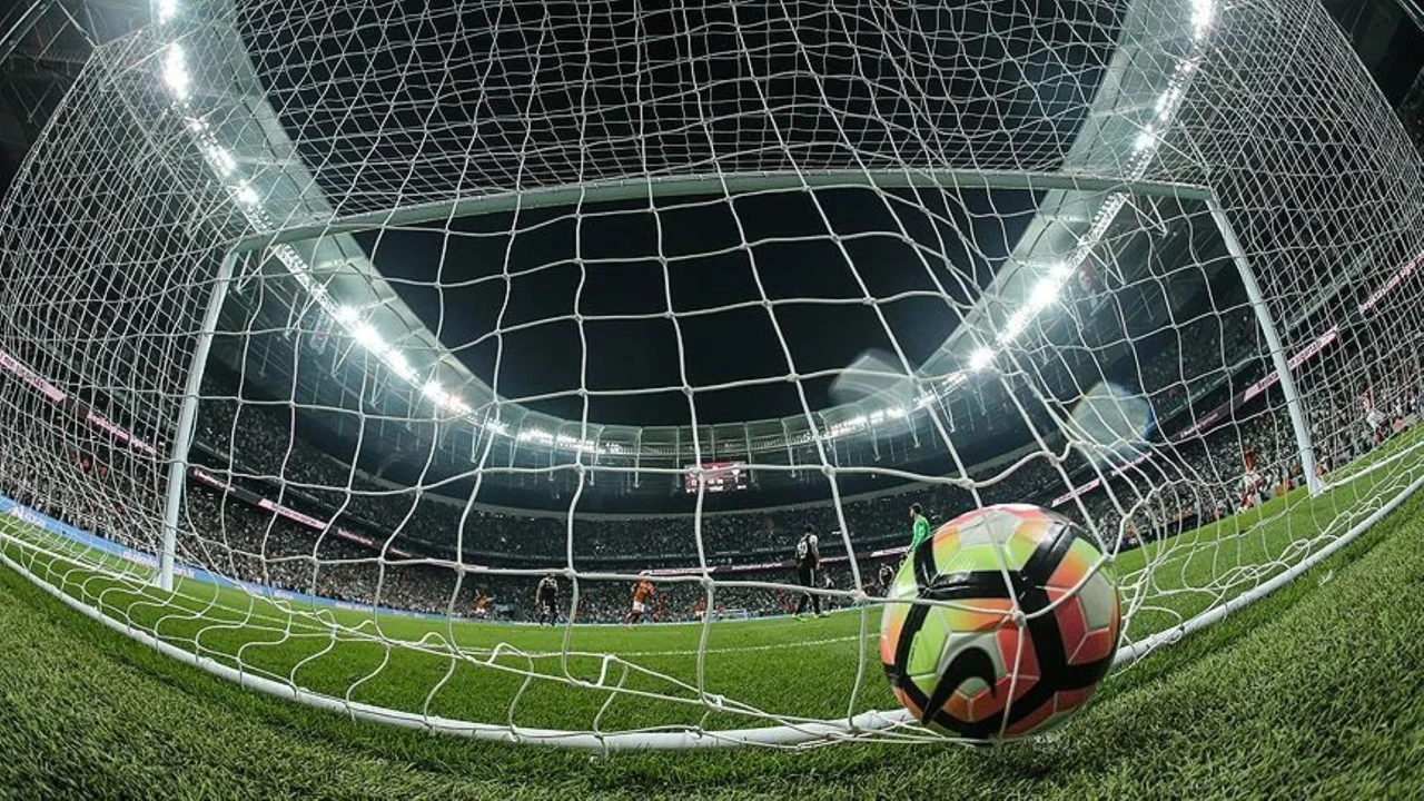 Süper Lig’de yaz transfer dönemi resmen başladı