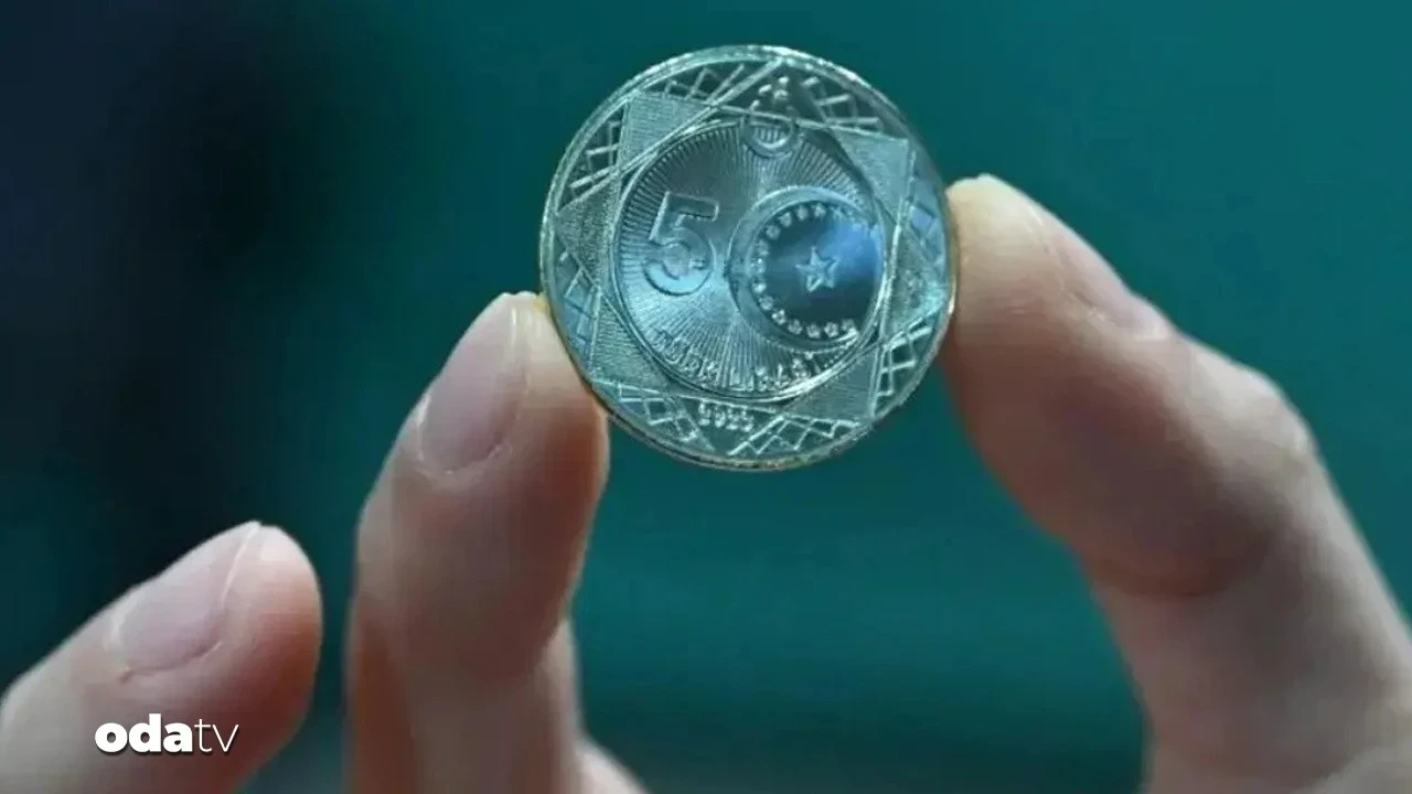 15 Temmuz'un 10. yılına özel 5 lira basıldı