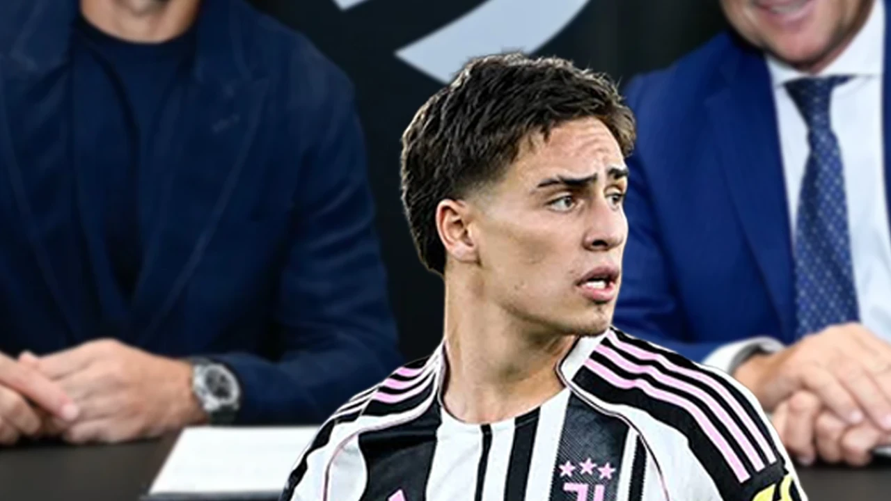 Milli futbolcudan ters köşe: Kenan Yıldız'lı Juventus'a imza attı
