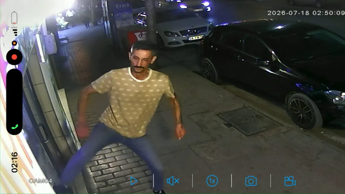 Camı kırdı, kaçamadı! Esnaf şüpheliyi kıskıvrak yakaladı