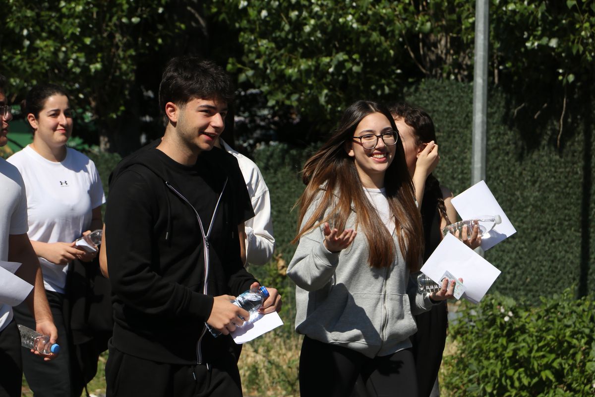 YKS 2. Oturumu AYT'de Sınav Heyecanı