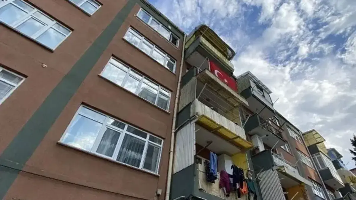 5. kattan düşen 1,5 yaşındaki çocuk hayatını kaybetti