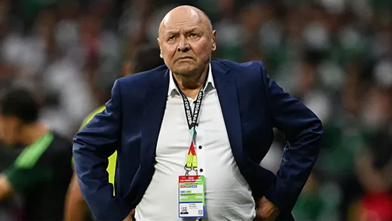 Dünya Kupası'ndan elenen Çekya'da teknik direktör Miroslav Koubek istifa etti