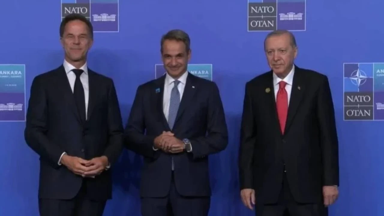Erdoğan ve Rutte liderleri karşıladı