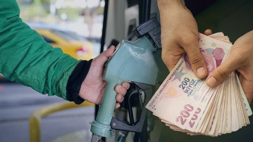Otogaza 93 kuruş indirim geliyor! LPG fiyatları bu gece yarısı değişiyor | EKONOMİ HABERLERİ