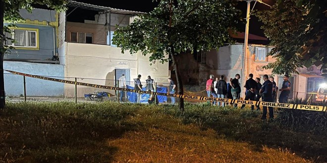 Bursa'da silahlı kavgada 2 kişi yaşamını yitirdi