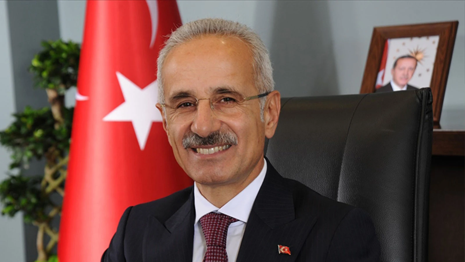 Bayramda otoyol ve köprülerden 29,3 milyon araç geçti