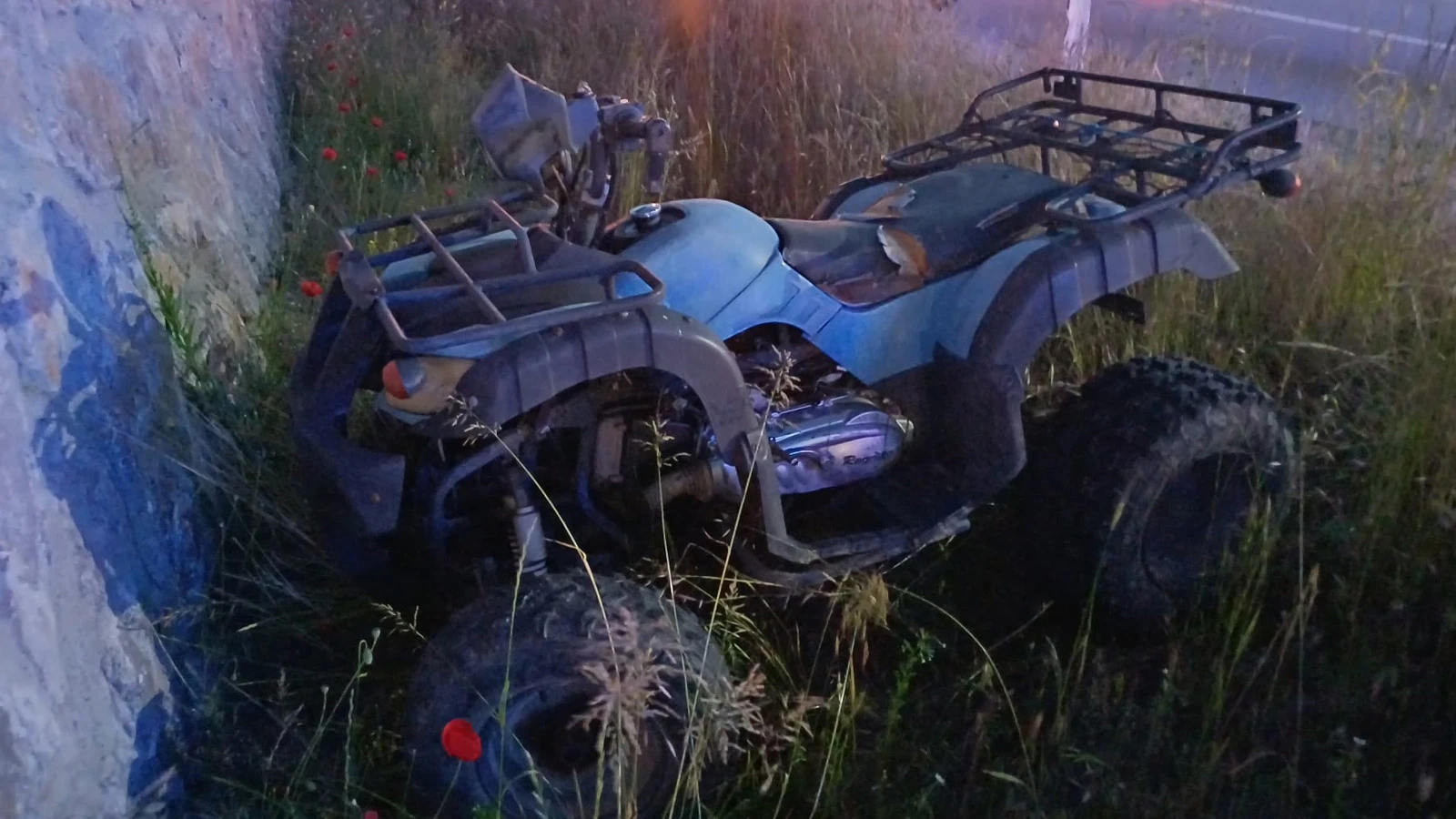 ATV'nin tamirine yardım ederken başka bir aracın çarpması sonucu öldü
