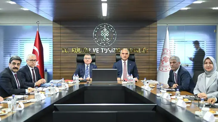 Bakan Ersoy, Sivas heyetini kabul etti