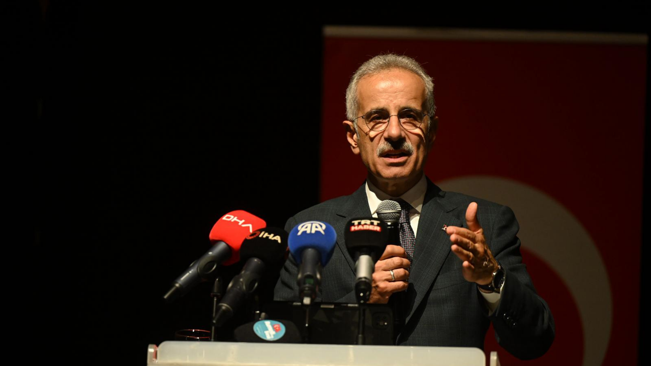 Bakan Uraloğlu'ndan Tekirdağ'a ulaşım müjdeleri: Velimeşe'ye köprülü kavşak yapılacak