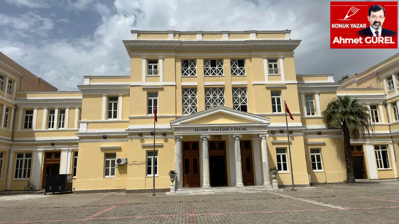 İzmir Atatürk Lisesi Müze ve Kütüphanesi