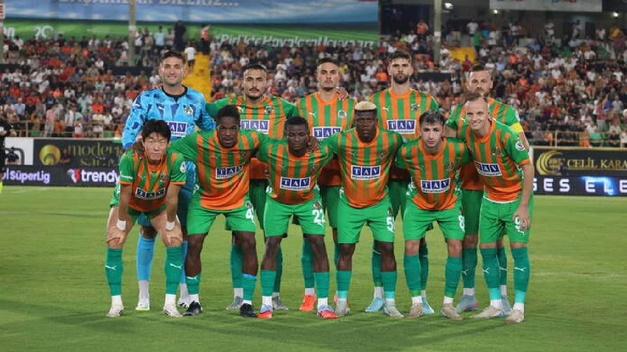 Alanyaspor, 4 isimle yollarını ayırdılar