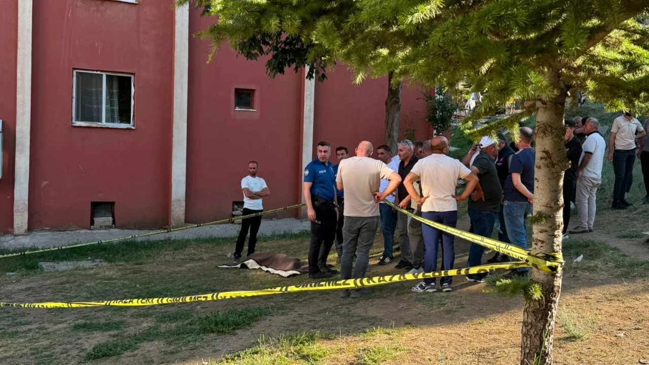 Ambulans, çocuğun ölümüne neden oldu
