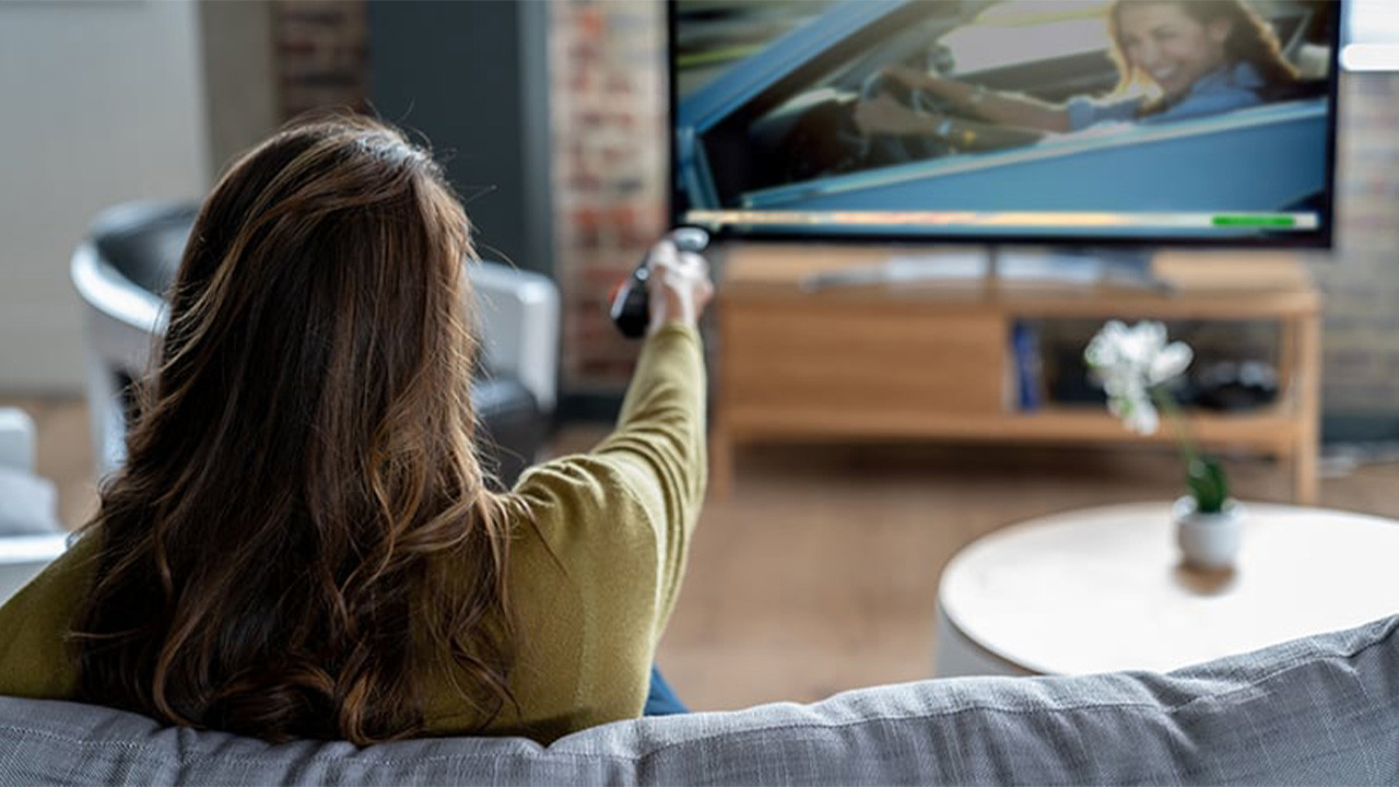 Evliler, daha çok televizyon izliyor