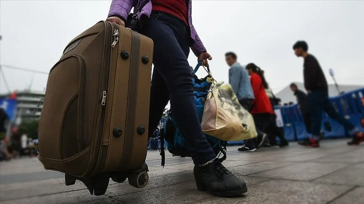 Türkiye'ye göçte artış yaşanıyor: 393 bin 829 kişi geldi