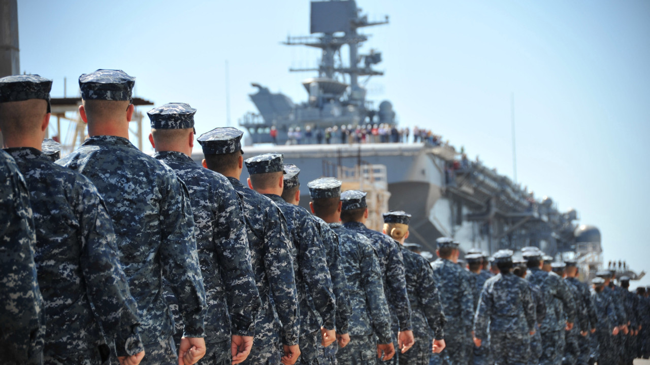 Pentagon'dan yeni kısıtlama: ABD Donanması, personelin hizmet geçmişini kamuoyuna kapattı