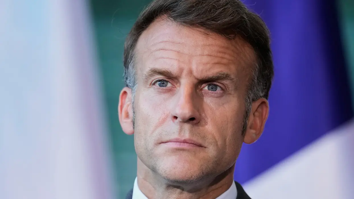 Akdeniz'de Rus tankerine operasyon! Macron: Gölge filoya ait gemiye el koyduk