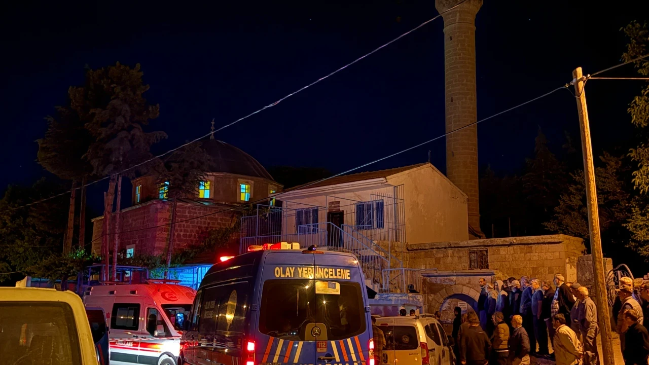 Kayseri'de cami cemaatine bıçaklı saldırı: 2 ölü