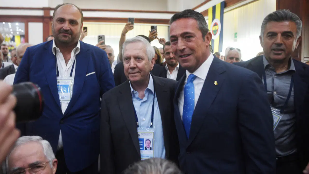 Aziz Yıldırım'dan Ali Koç ve Hakan Safi'ye çağrı: 'Amaç Fenerbahçe'yi ayağa kaldırmak'