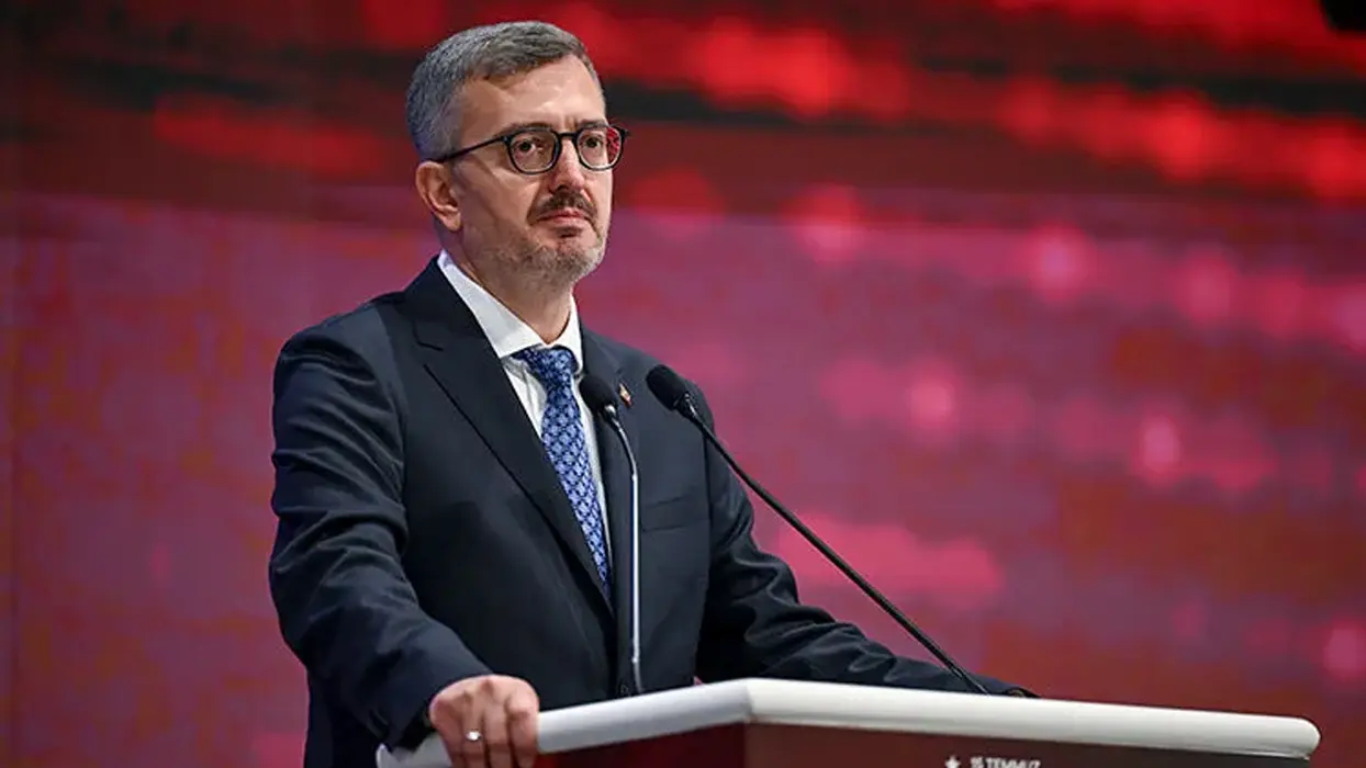 10. Yılında 15 Temmuz! İletişim Başkanı Duran: Bu saldırı aynı zamanda terör yöntemleri kullanılarak ülkemizi işgal teşebbüsüydü
